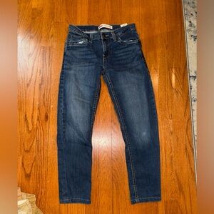 listing-status-banner